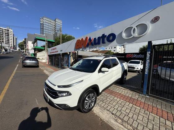 FIAT TORO 1.3 TURBO 270 FLEX FREEDOM AT6 FIAT TORO 1.3 TURBO 270 FLEX FREEDOM AT6